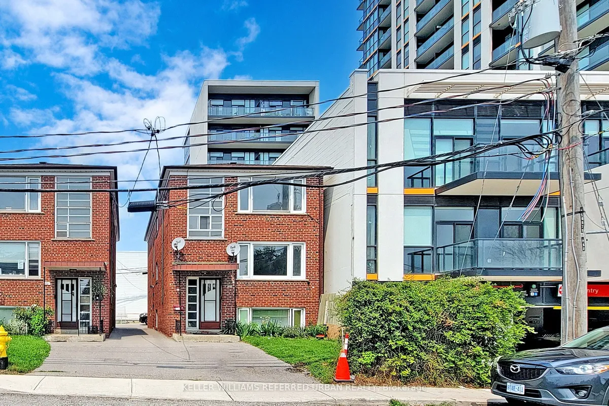 80 Lanark Avenue, ON M6E 2G4