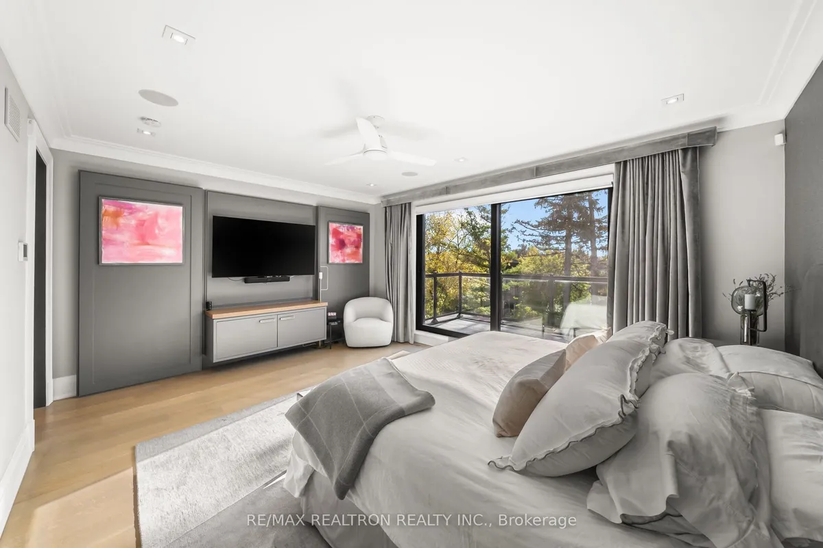 75 Bannockburn Avenue, ON M5M 2M9