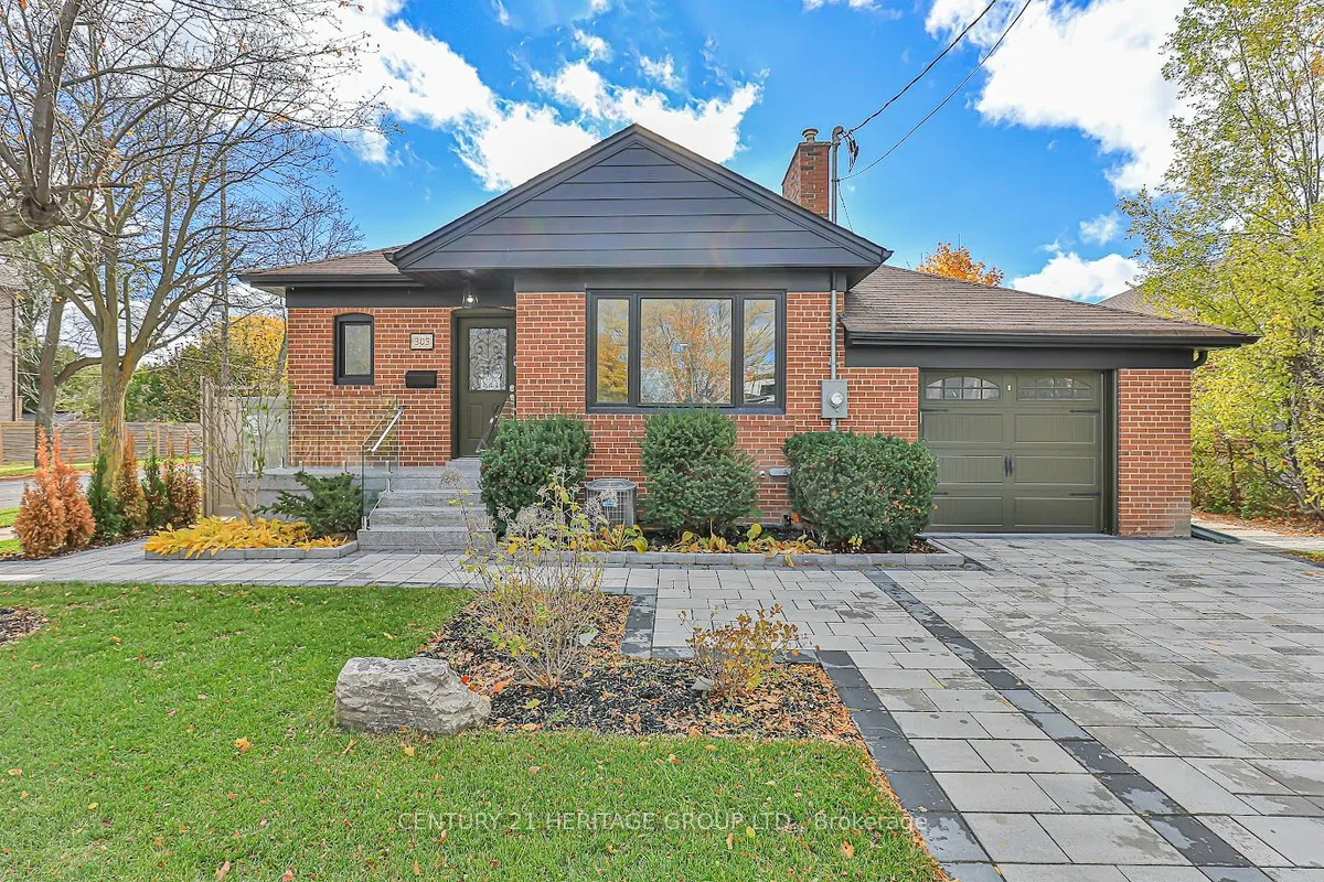 305 Connaught Avenue, ON M2R 2M1