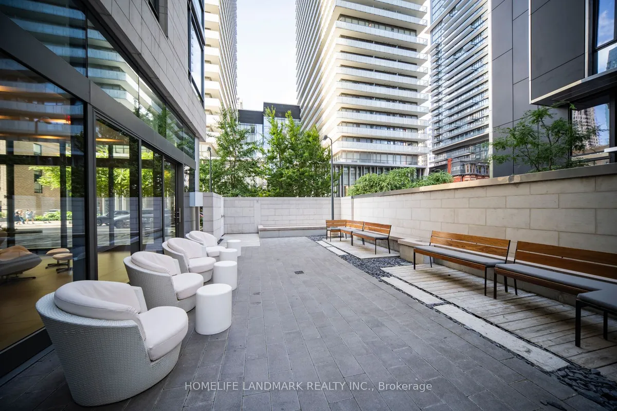 45 Charles Street, ON M4Y 0B8