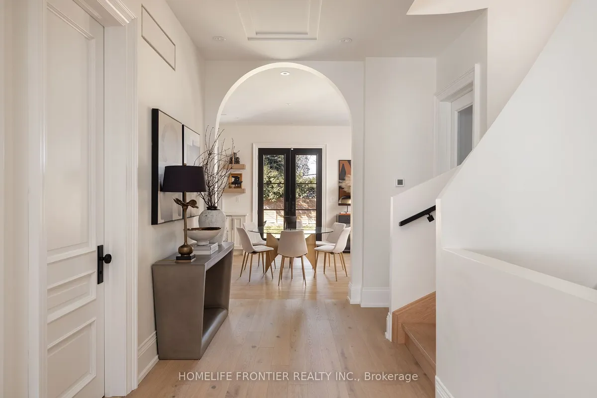 20 Arrowstook Road, ON M2K 1J9