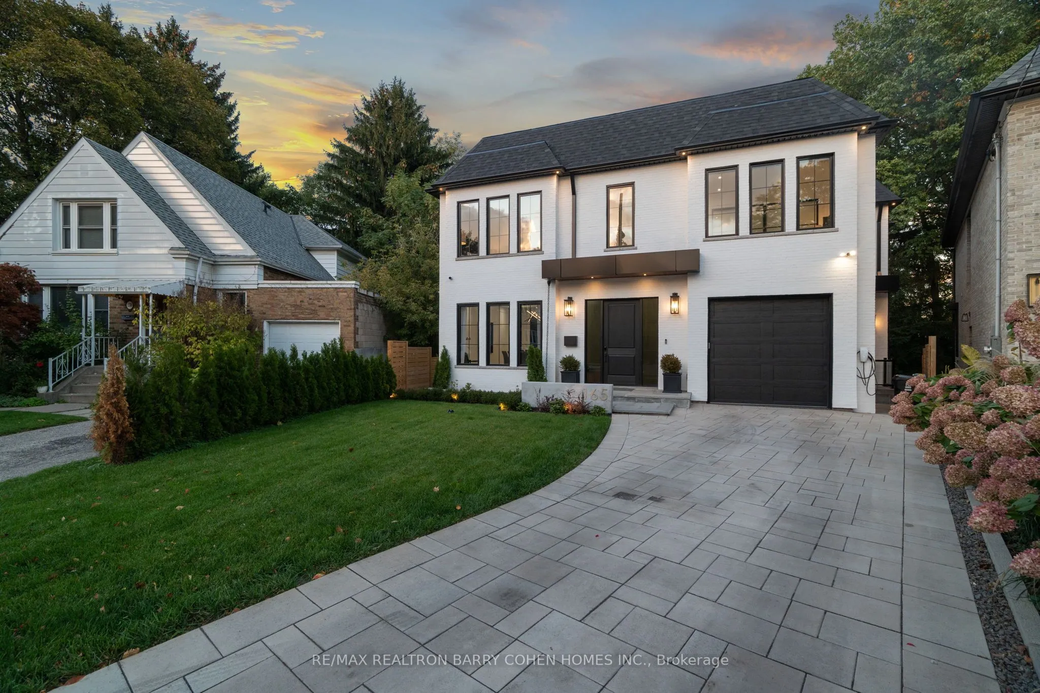 165 Leacrest Road, ON M4G 1E7