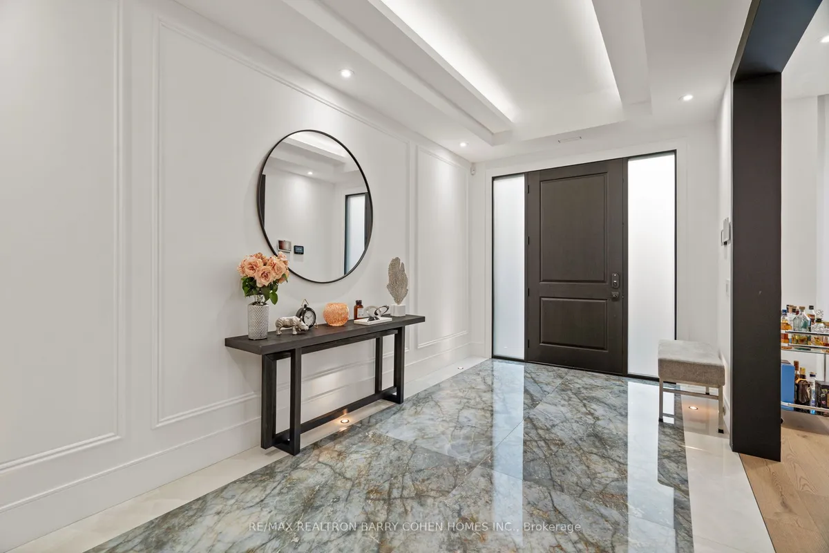 165 Leacrest Road, ON M4G 1E7