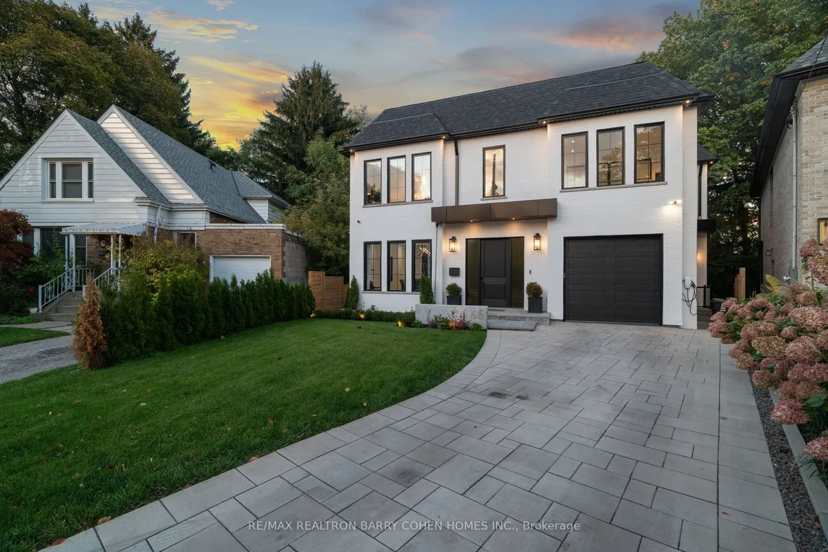 165 Leacrest Road, ON M4G 1E7