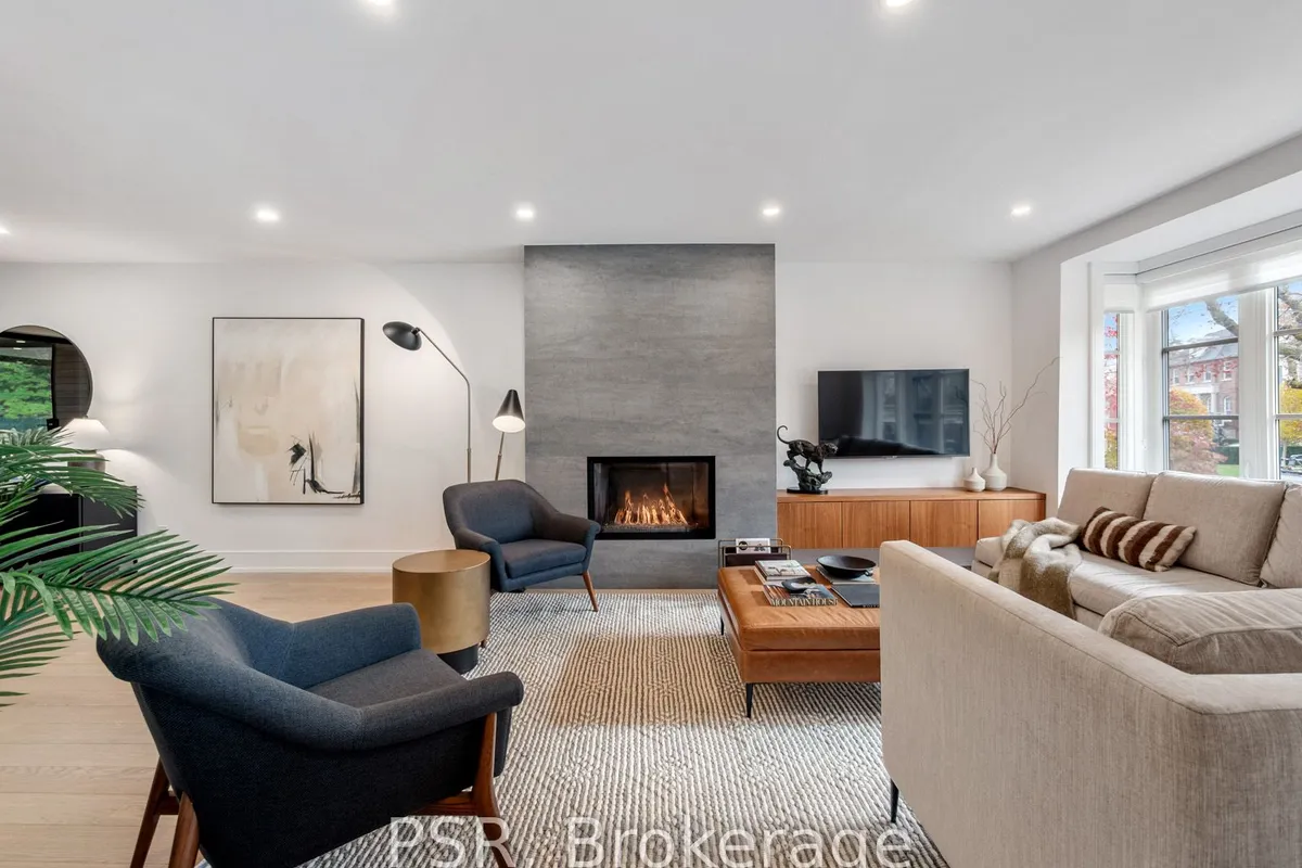 48 Warwick Avenue, ON M6C 1T8