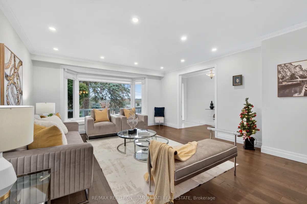 603 Cummer Avenue, ON M2K 2M5