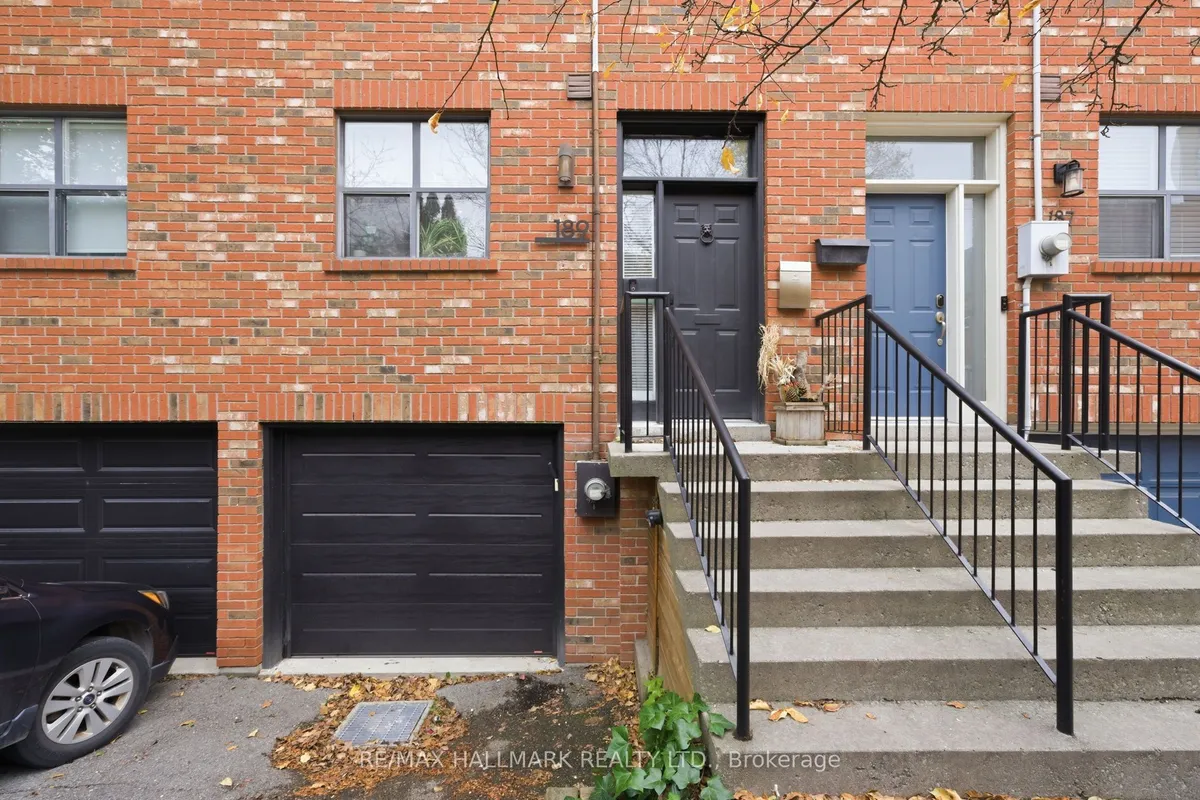 189 Ontario Street, ON M5A 2V6