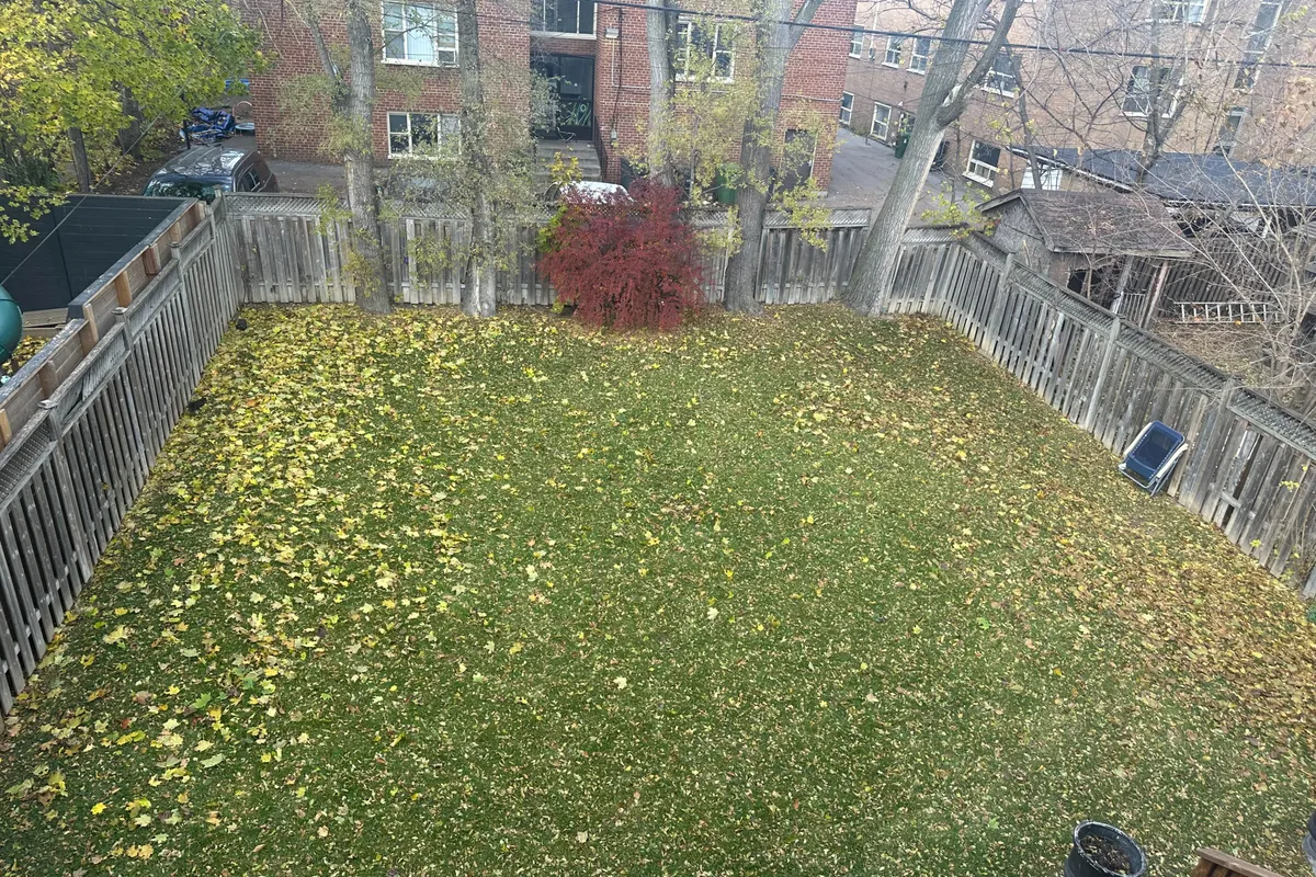 622 Coldstream Avenue, ON M6B 2L2