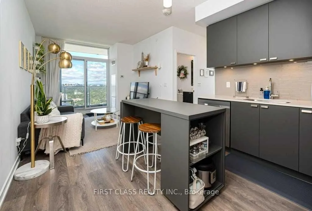 56 Forest Manor Road, ON M2J 1M6