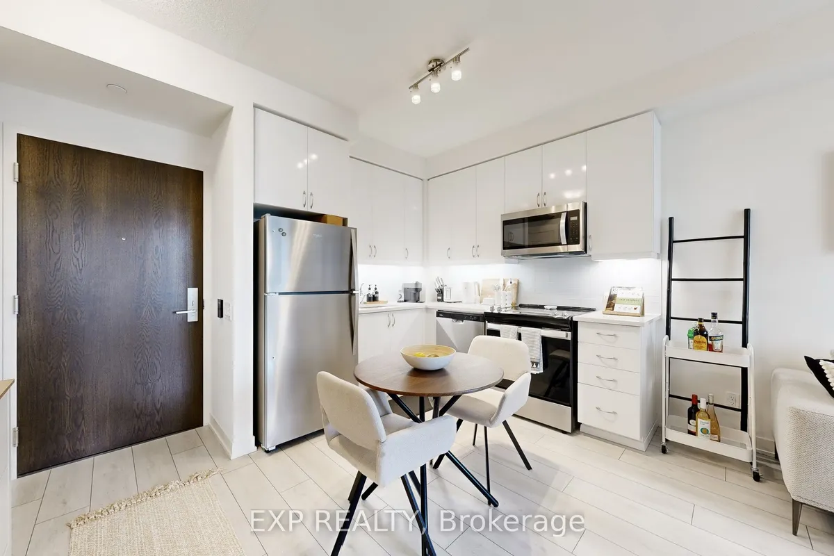 4955 Yonge Street, ON M2N 0L8