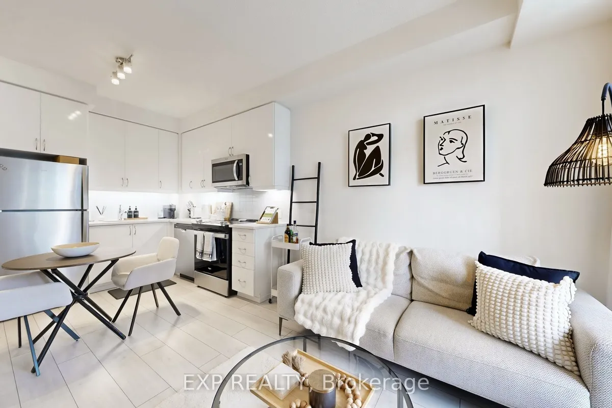 4955 Yonge Street, ON M2N 0L8