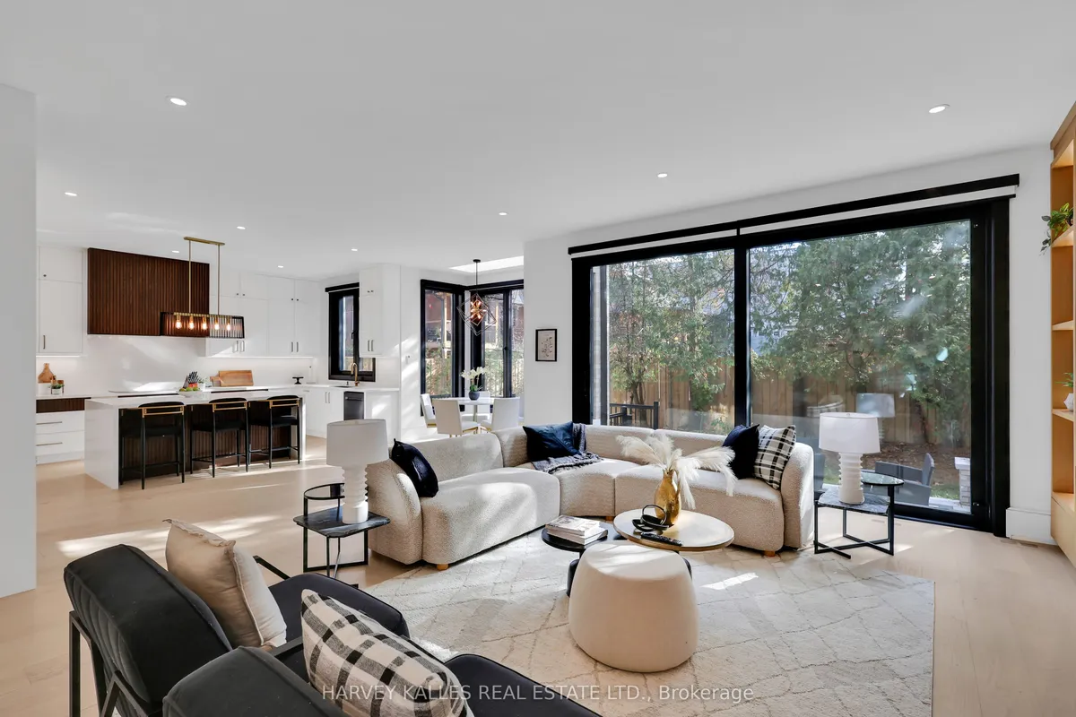 159 Cortleigh Boulevard, ON M5N 1P6