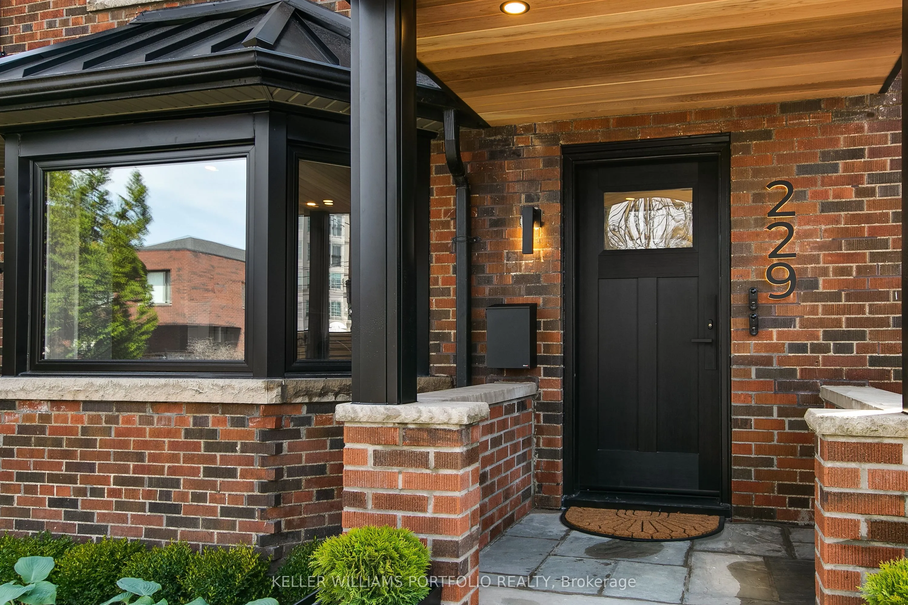 229 Manor Road, ON M4S 1R9