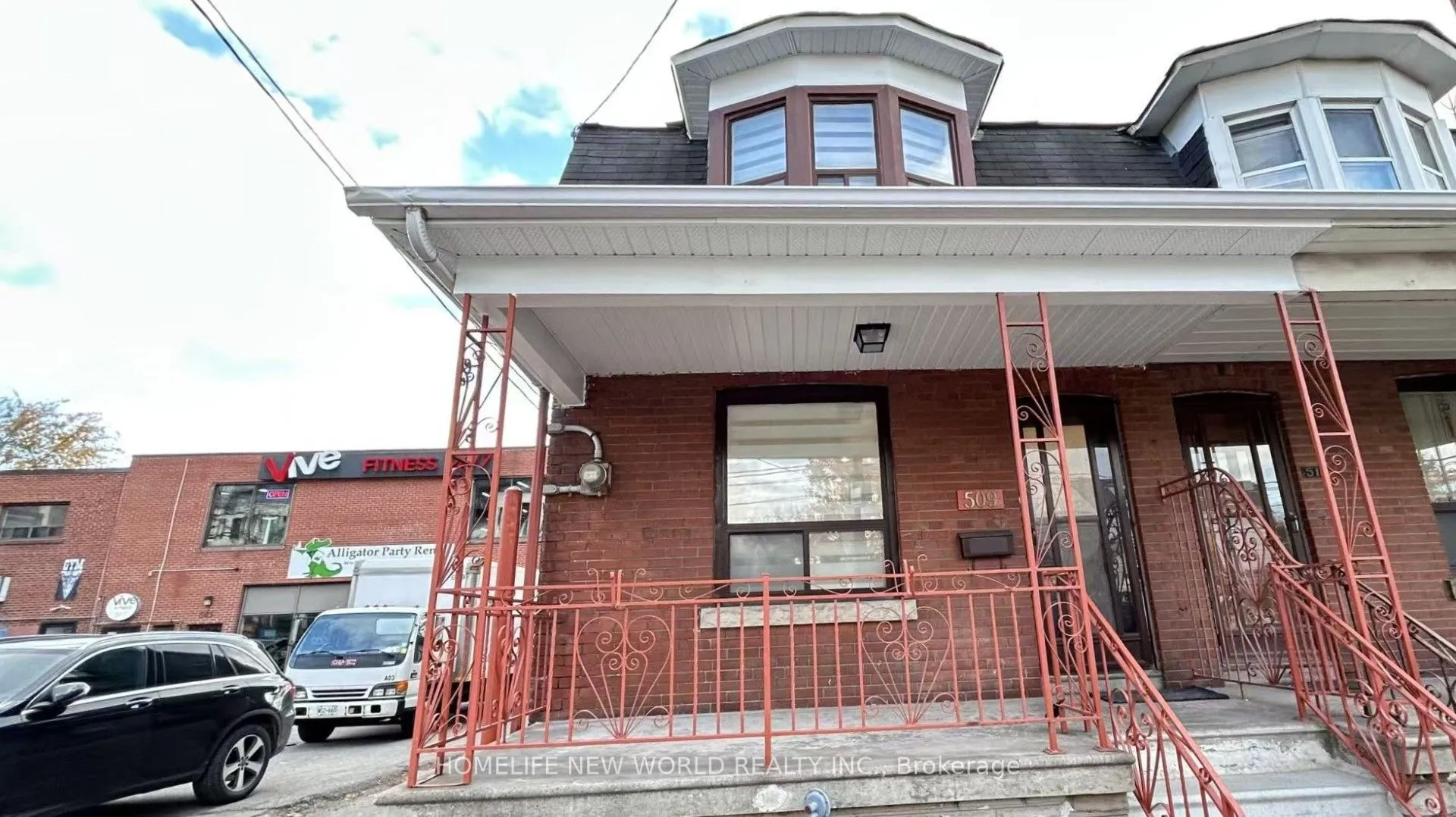 509 Dupont Street, ON M6G 1Y6