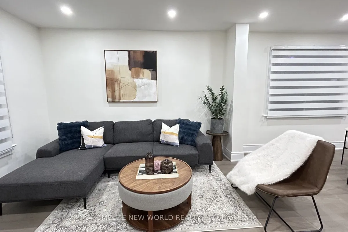 509 Dupont Street, ON M6G 1Y6