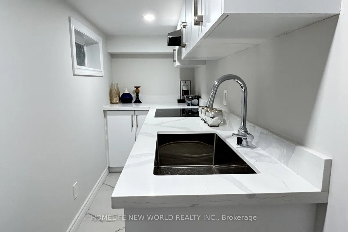 509 Dupont Street, ON M6G 1Y6