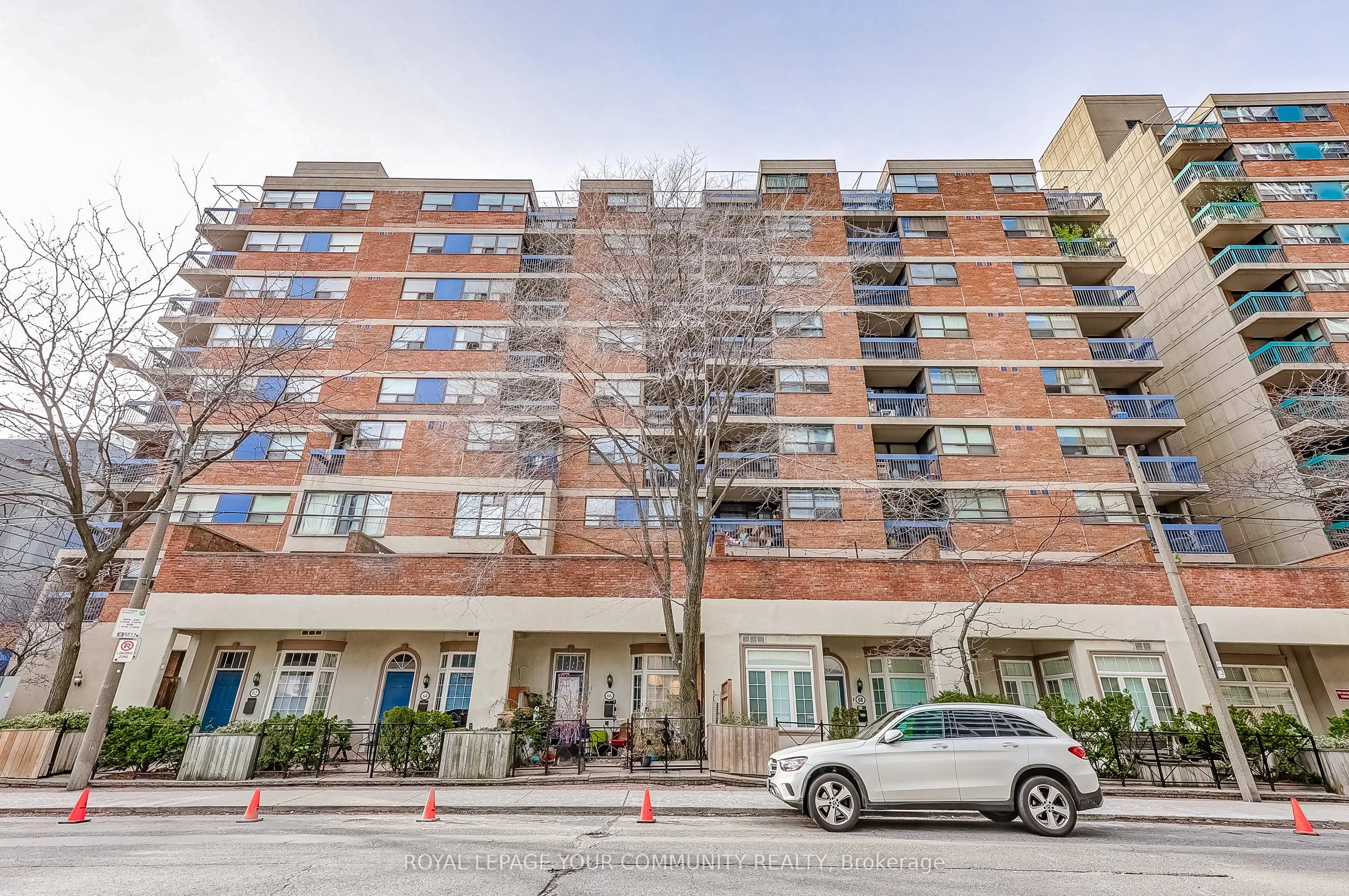 Condo Apartment 1 bedroom 1 bathroom at 60 St. Patrick Street in Toronto - MLS# C12596618
