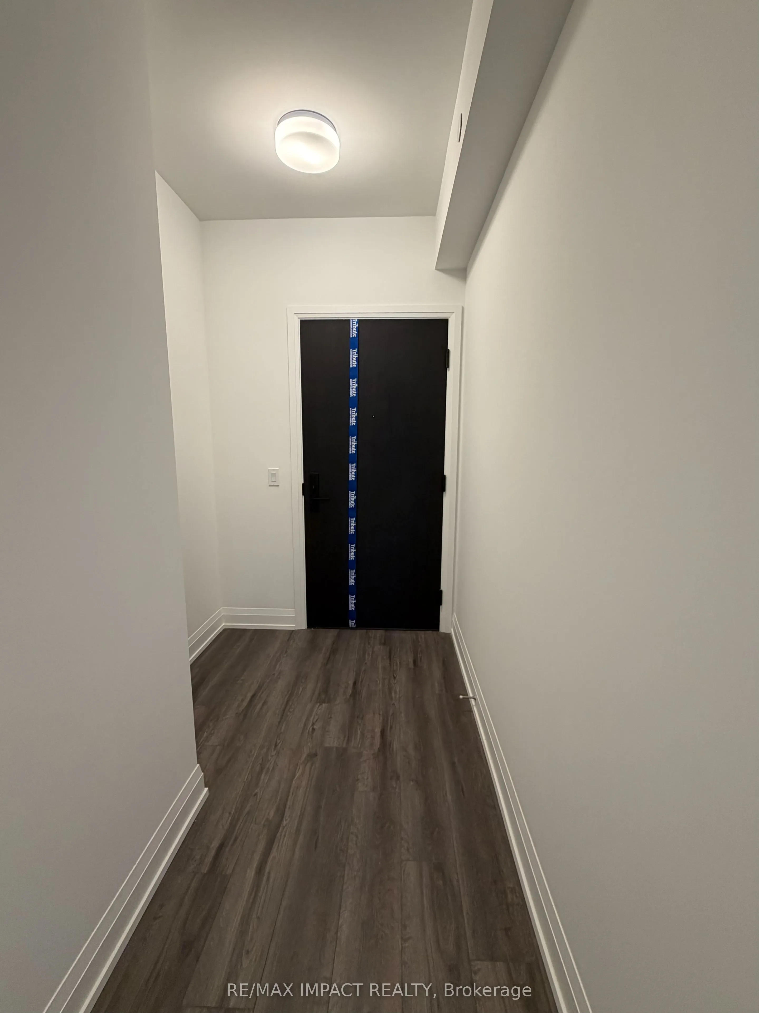Condo Apartment interior view at 20 Soudan Avenue Toronto
