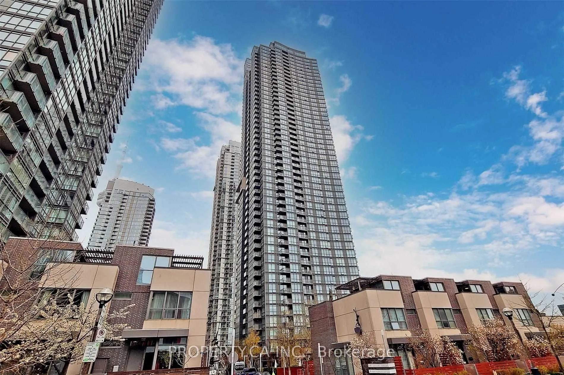 Condo Apartment 1 bedroom 1 bathroom at 11 Brunel Court in Toronto - MLS# C12604200
