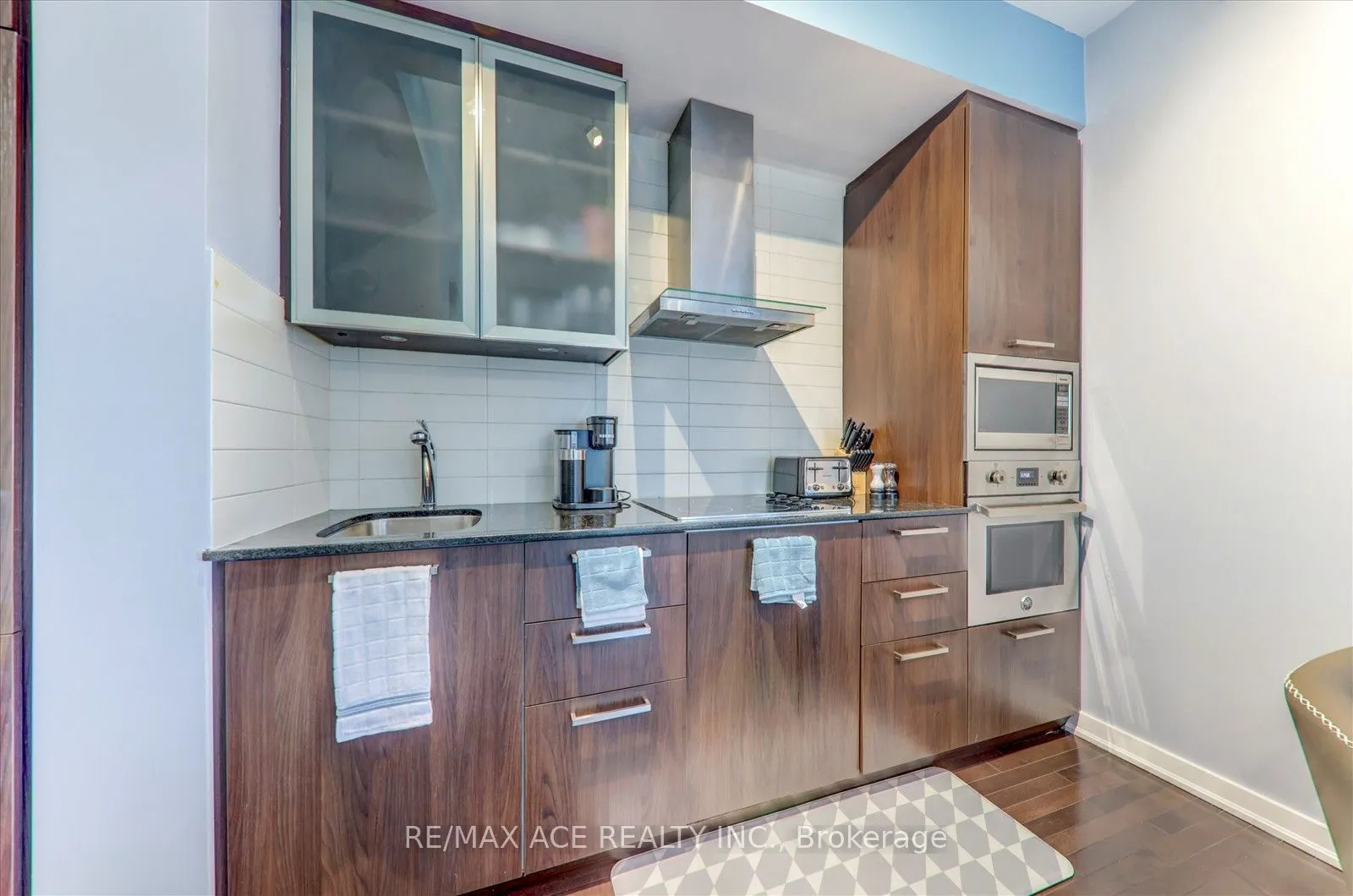 Condo Apartment kitchen at 14 York Street Toronto