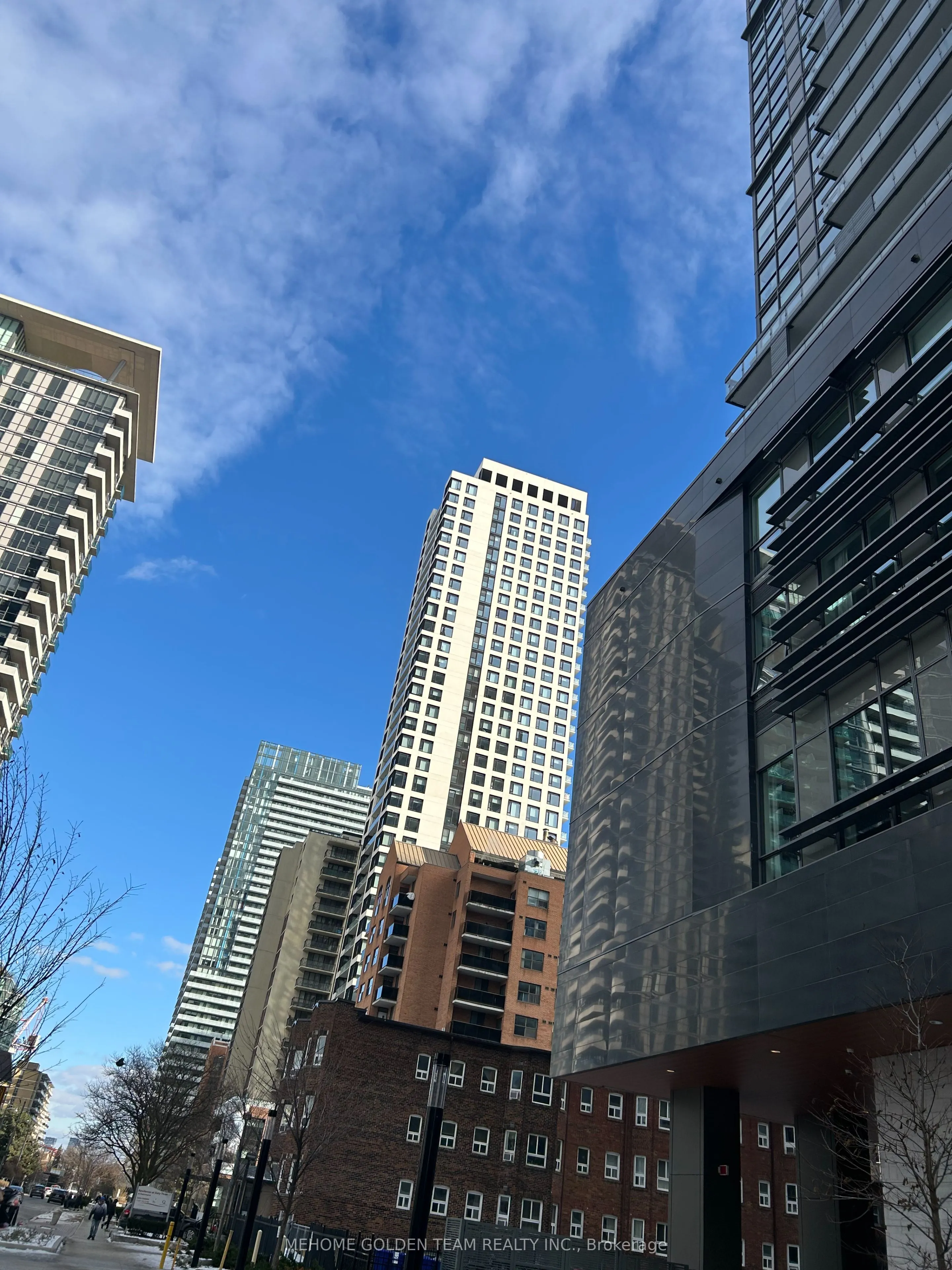 Condo Apartment 2 bedroom 2 bathroom at 39 Roehampton Avenue in Toronto - MLS# C12605948