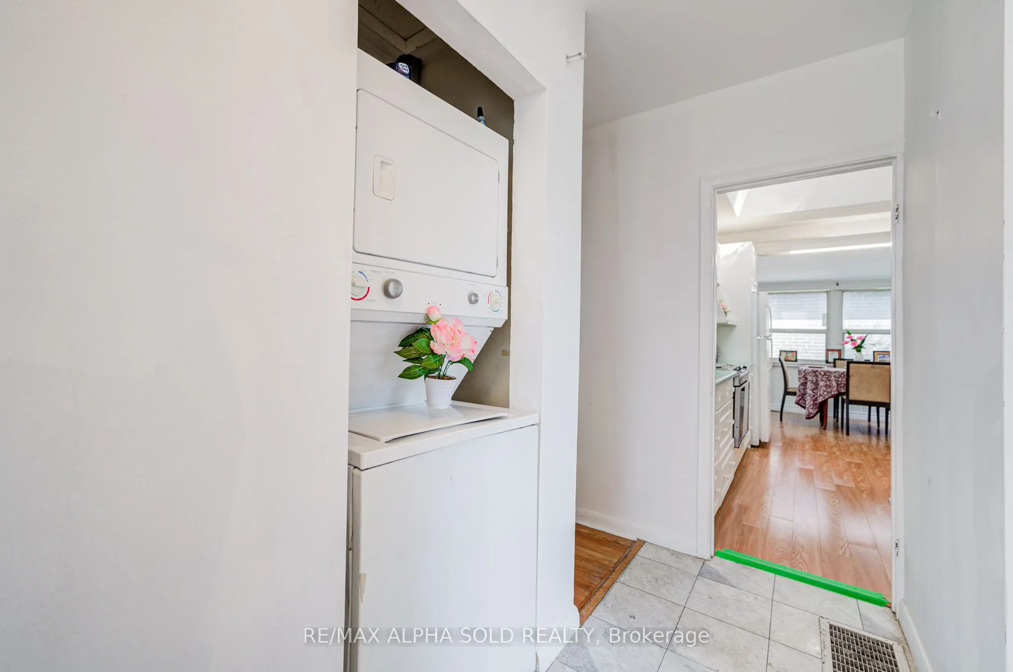 Detached living room at 334 Moore Park Avenue Toronto