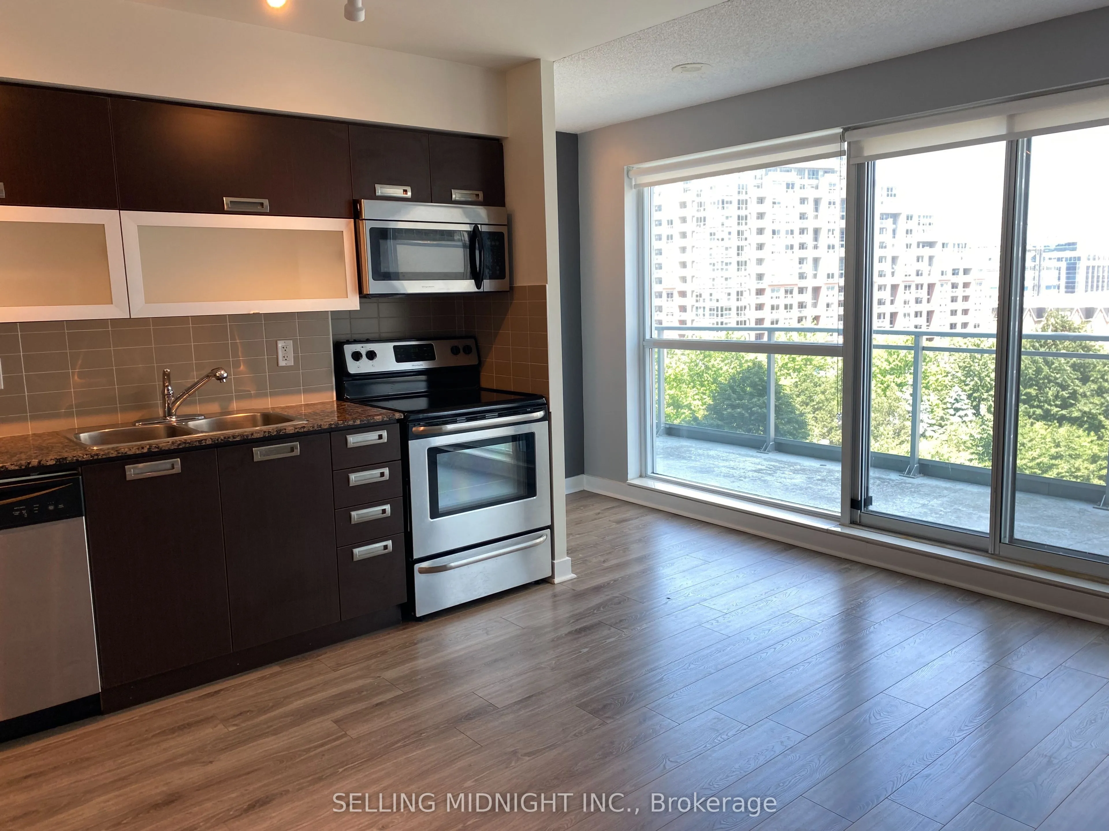 Condo Apartment 2 bedroom 1 bathroom at 100 Western Battery Road in Toronto - MLS# C12606638