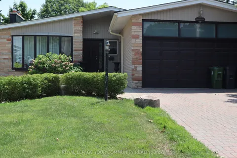 29 Blithfield Avenue, Toronto, ON M2K 1X9