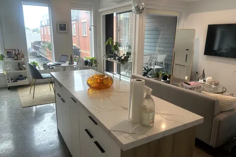 41 River Street, Toronto, ON M5A 3P1