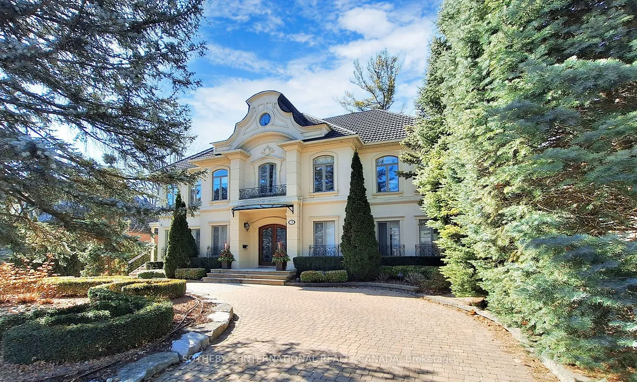 28 Glenorchy Rd, Toronto, ON M3C 2P9