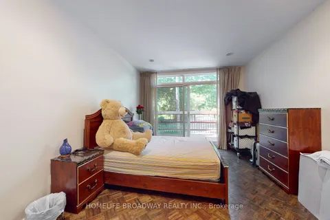 33 Rosedale Rd, Toronto, ON M4W 2P5