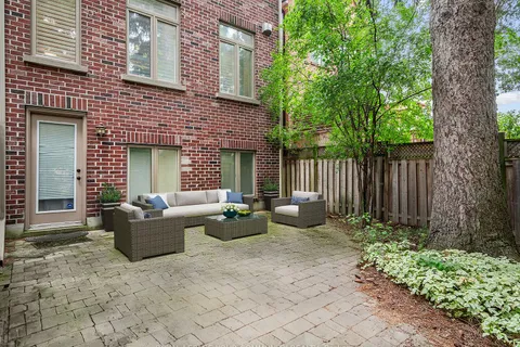 136 Bowood Avenue, ON M4N 1Y5