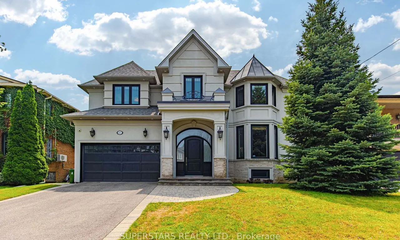 643 Glencairn Ave, Toronto, ON M6B 1Z6