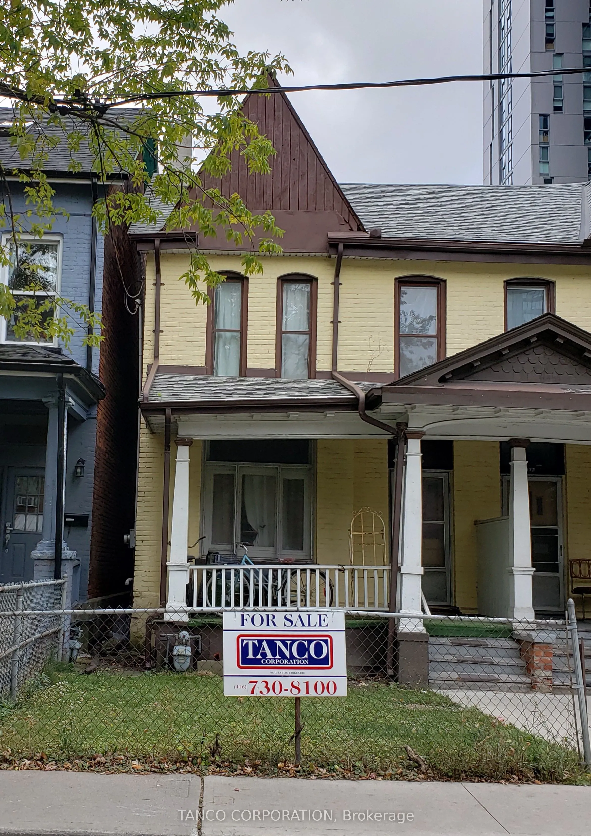 170 Huron Street, ON M5T 2B4