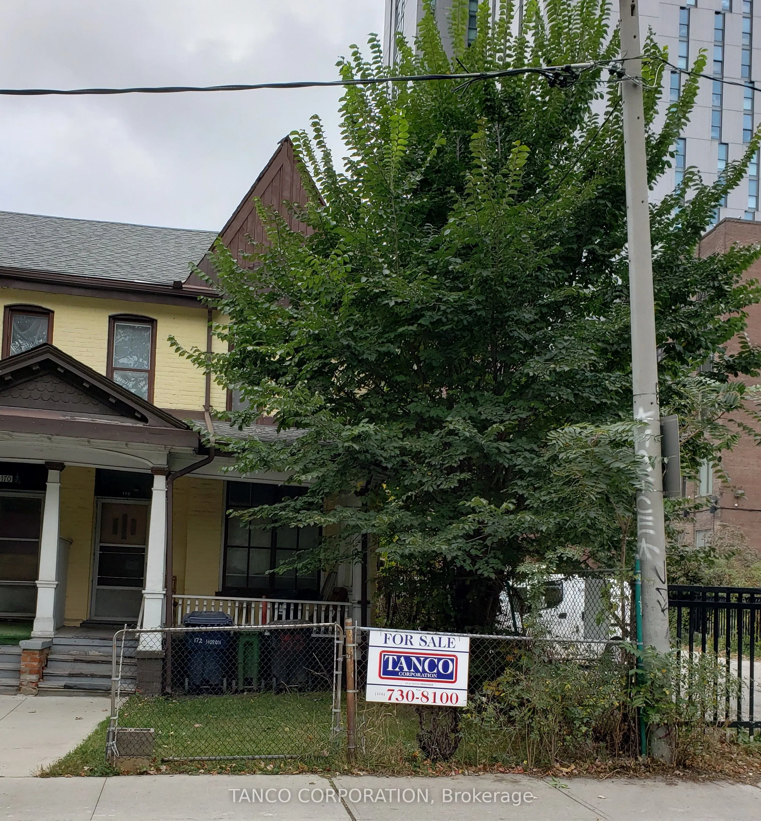 172 Huron Street, ON M5T 2B4