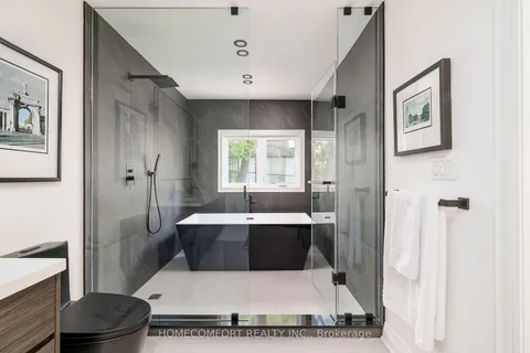 258 Briar Hill Ave, Toronto, ON M4R 1J2