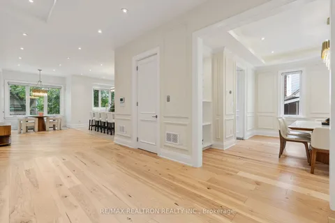 62 Craigmore Cres, Toronto, ON M2N 2Y7