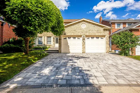 267 Hidden Tr, Toronto, ON M2R 3S7