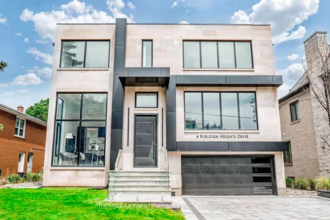 4 Burleigh Heights Dr, Toronto, ON M2K 1Y7