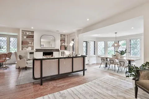 12 Wychwood Park, Toronto, ON M6G 2V5