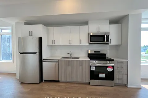 100 Bartley Dr, Toronto, ON M4A 1C5