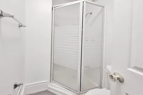 185 Steeles Ave, Toronto, ON M2M 3Y6