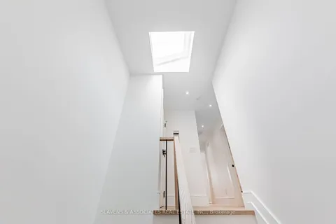 379 Winona Dr, Toronto, ON M6C 3T4