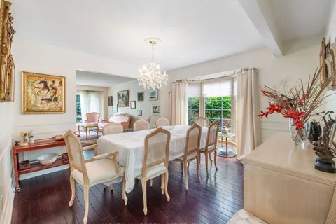 44 Seneca Hill Dr, Toronto, ON M2J 2W4