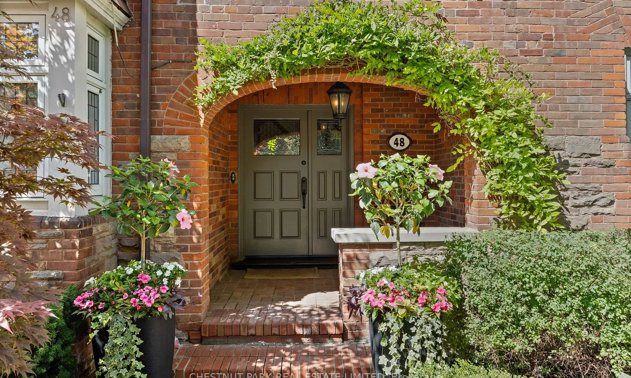 48 Crescent Rd, Toronto, ON M4W 1S9
