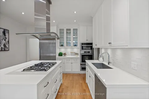 46 Hazelton Ave, Toronto, ON M5R 2E2