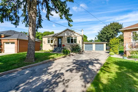 19 Vinci Cres, Toronto, ON M3H 2Y6