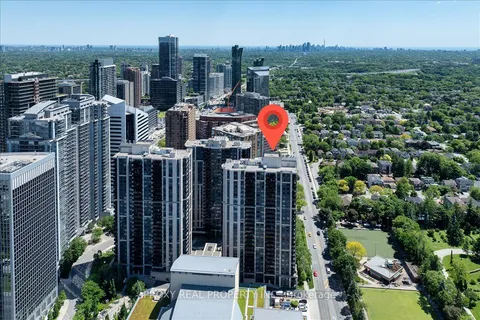 153 Beecroft Rd, Toronto, ON M2N 7C5