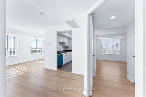 153 Beecroft Rd, Toronto, ON M2N 7C5