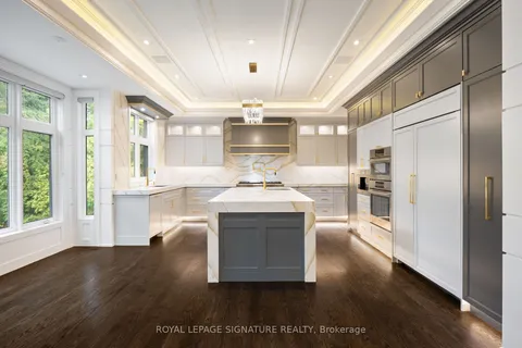 172 Maplehurst Ave, Toronto, ON M2N 3B9